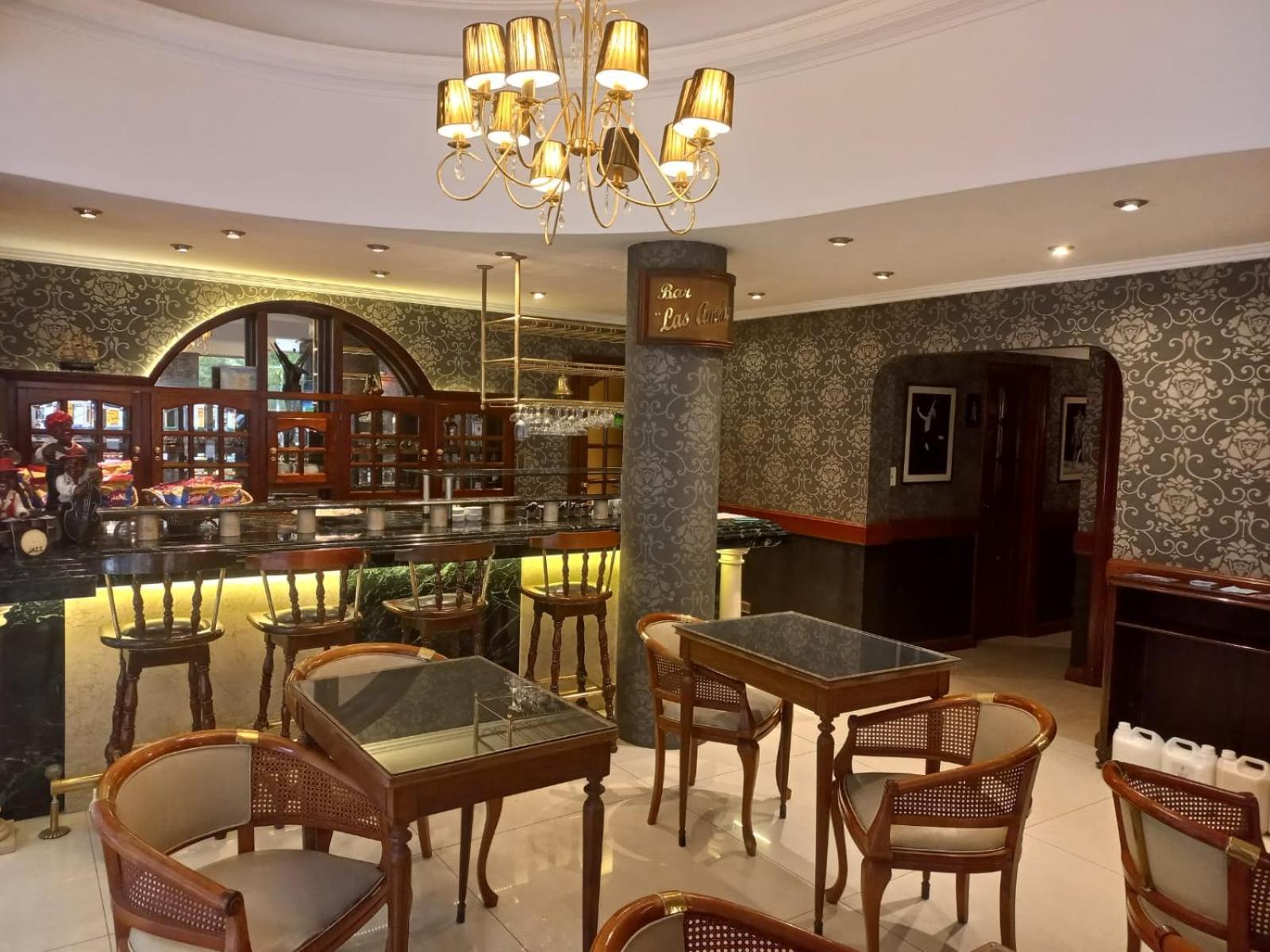 Hotel Valles Mar del Plata Esterno foto